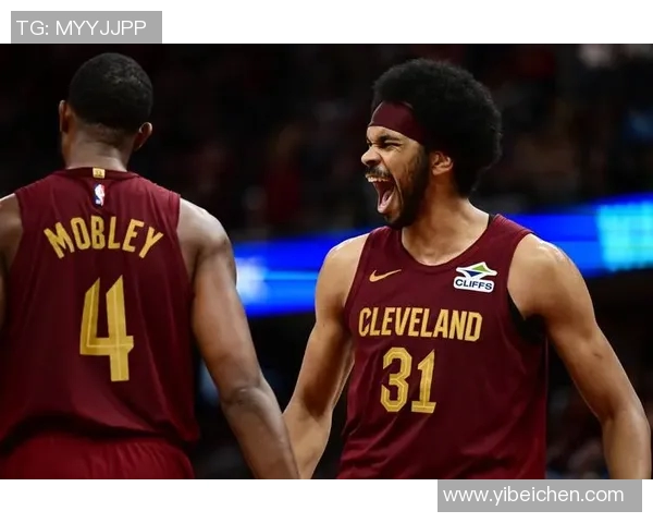 骑士双塔轻松发威小莫布里与阿伦双双收获两双数据 骑士双塔轻松发威小莫布里与阿伦双双收获两双数据