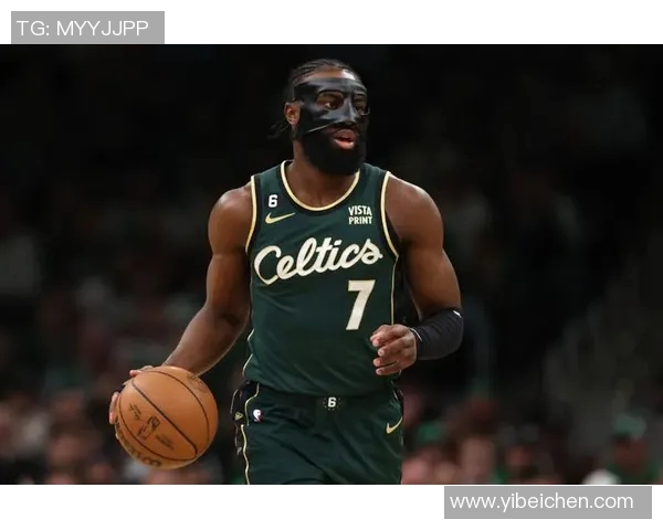 杰伦布朗反思防守失误称今天比赛表现不佳需改进