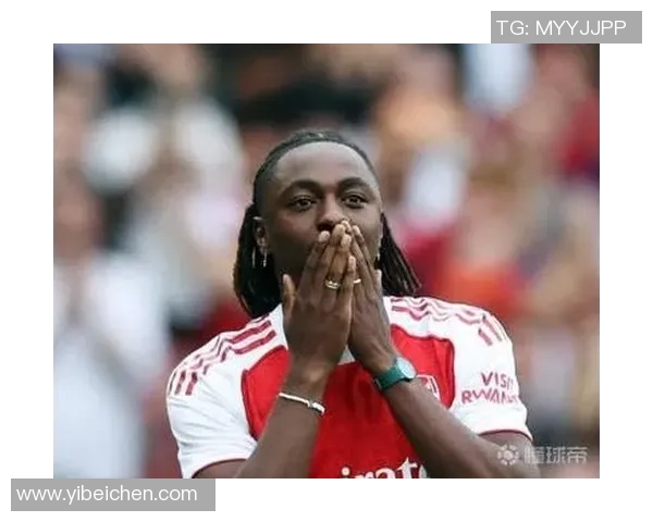 阿森纳官方宣布埃泽对热刺的精彩兜射当选11月最佳进球