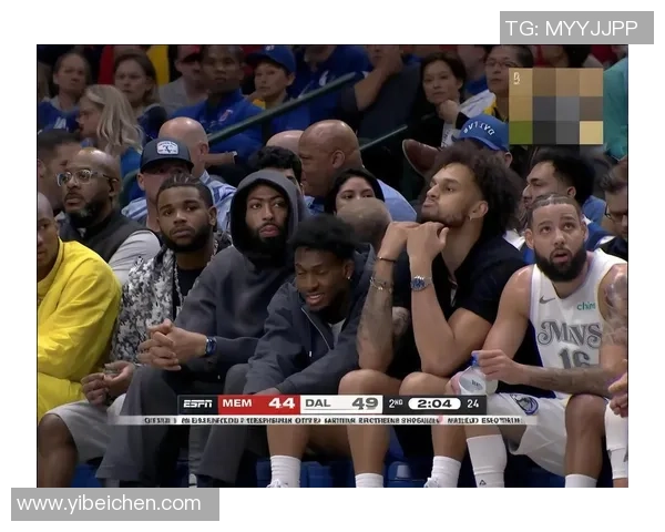 克莱呼吁莫兰特全力以赴但外界因素频频干扰他的表现