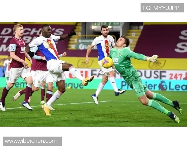 加拉塔萨雷暂停追逐弗拉泰西英超球队积极关注这位球员动态